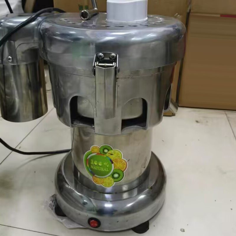 Elektryczna wyciskarka do sokó – Juicer recenzja i cena